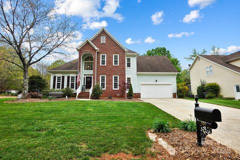 Photo of 1214 Foxfield Road, Waxhaw, NC 28173 (MLS # 4240953)