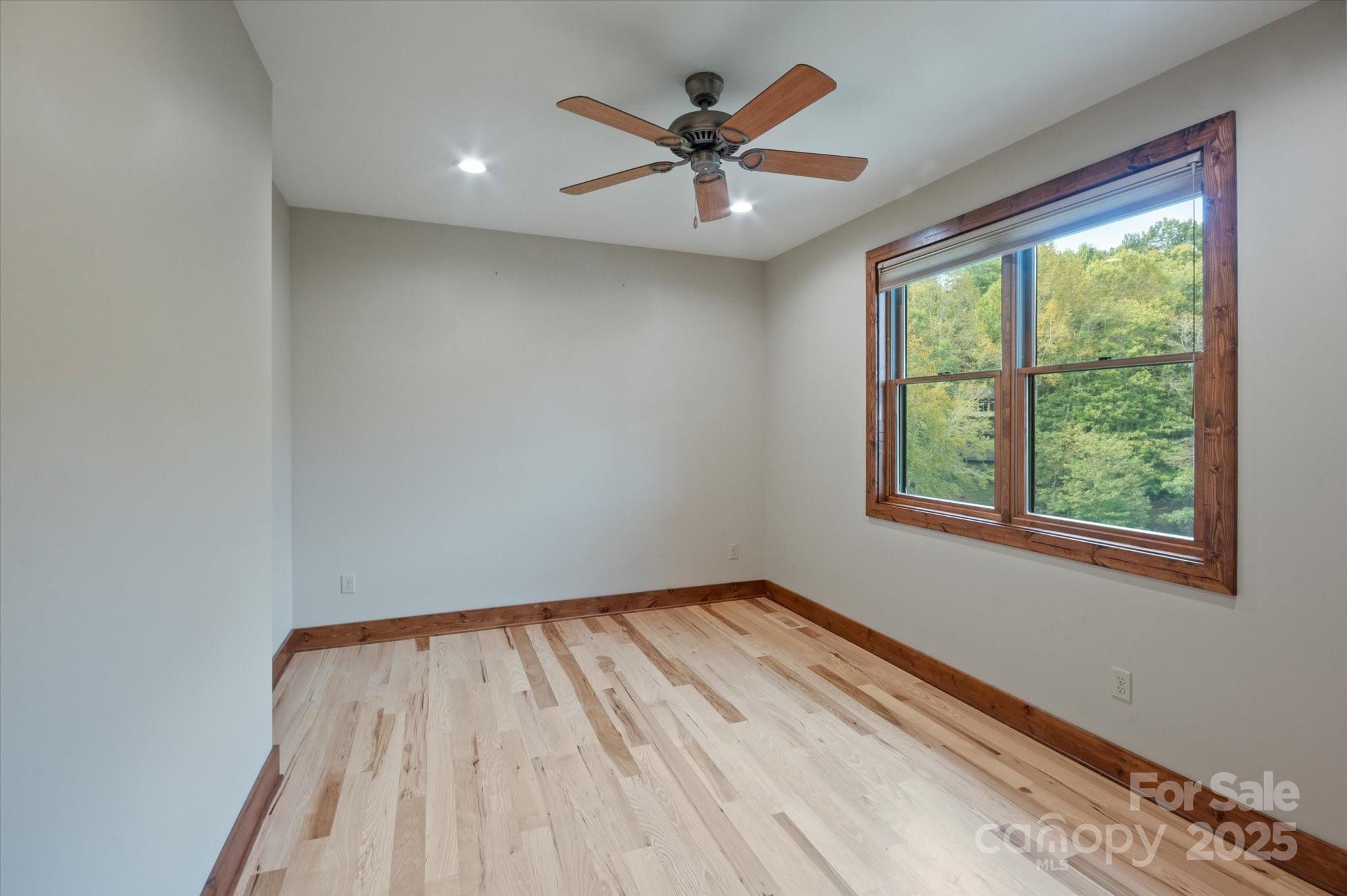 Connestee Falls - Residential