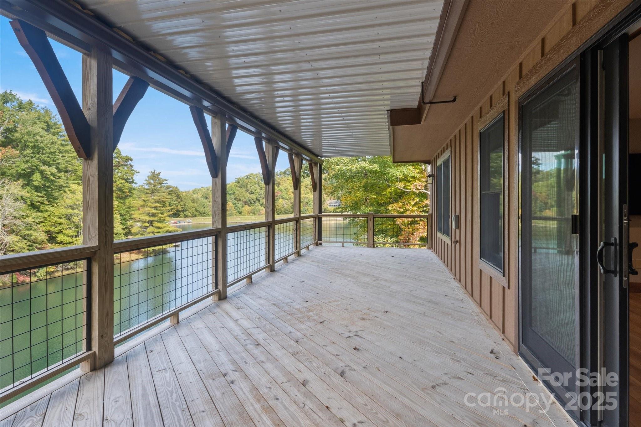 Connestee Falls - Residential