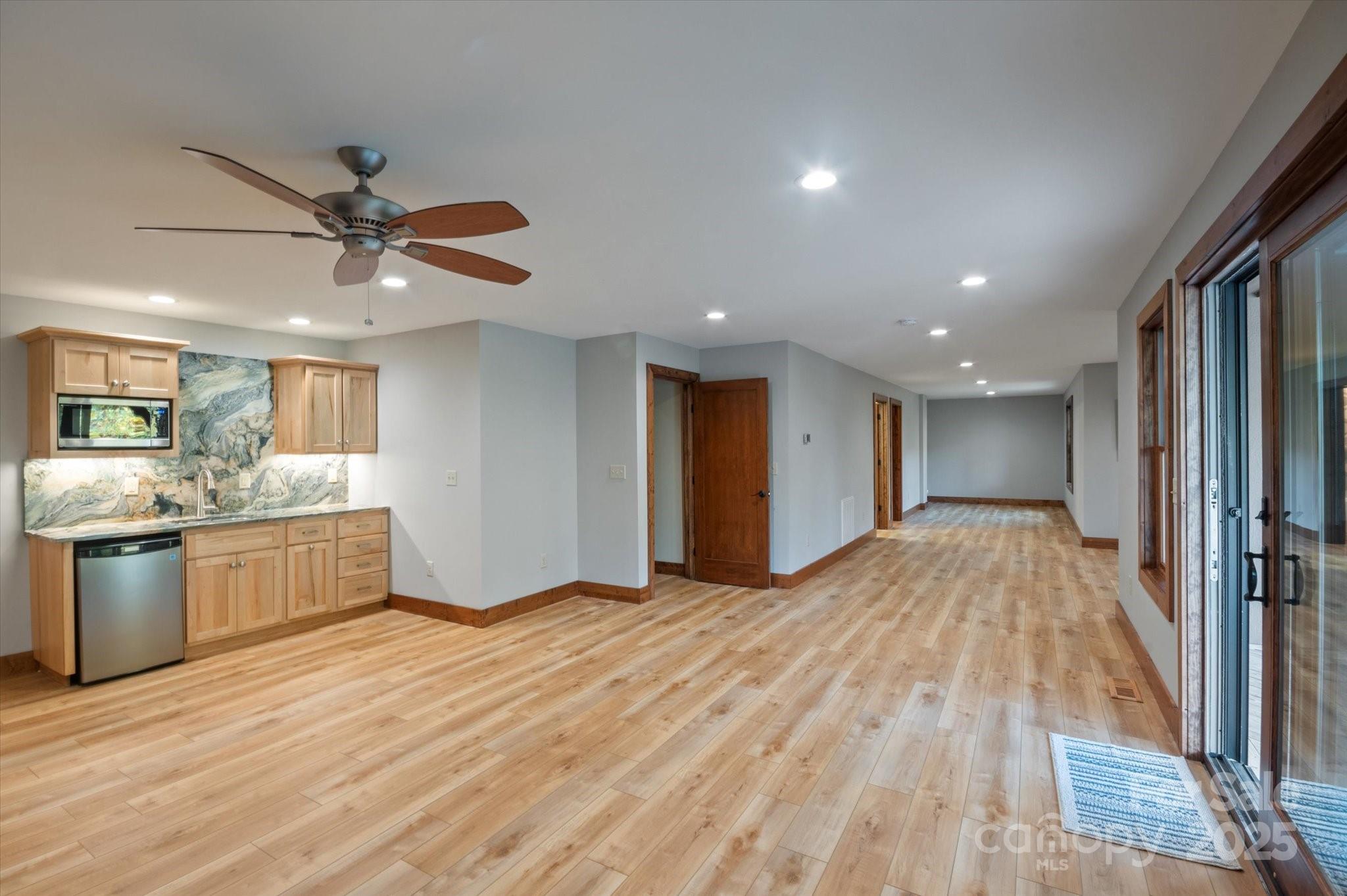 Connestee Falls - Residential