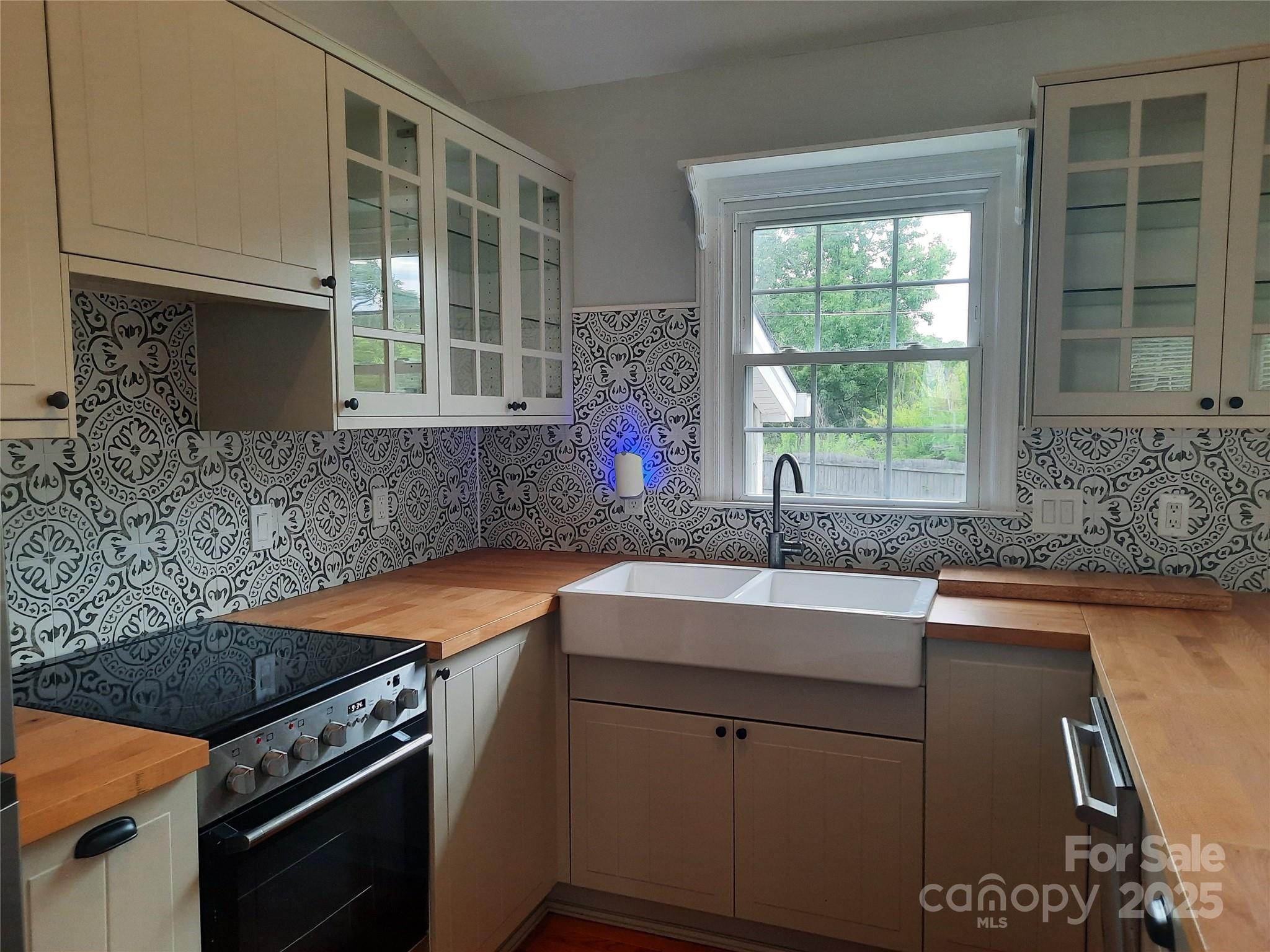 Shelton - Residential