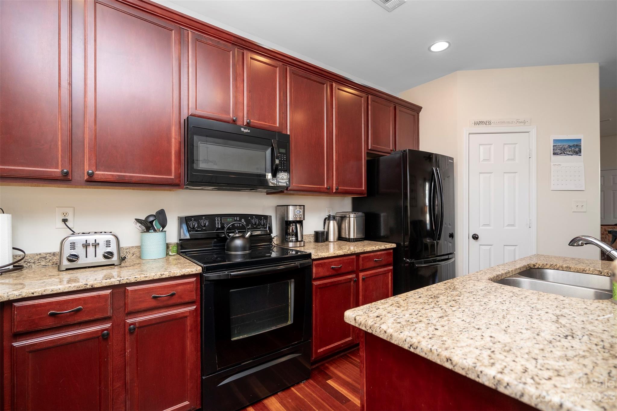 Waterlynn - Residential