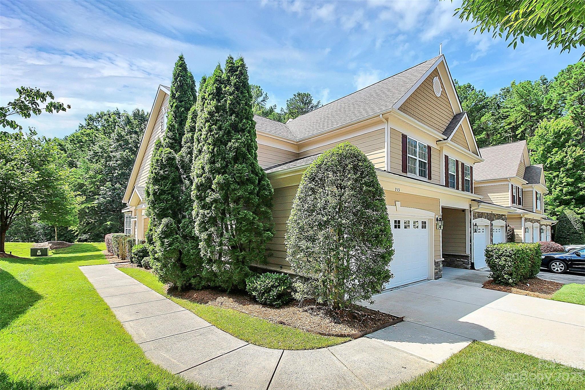Lake Shore On Lake Wylie - Residential