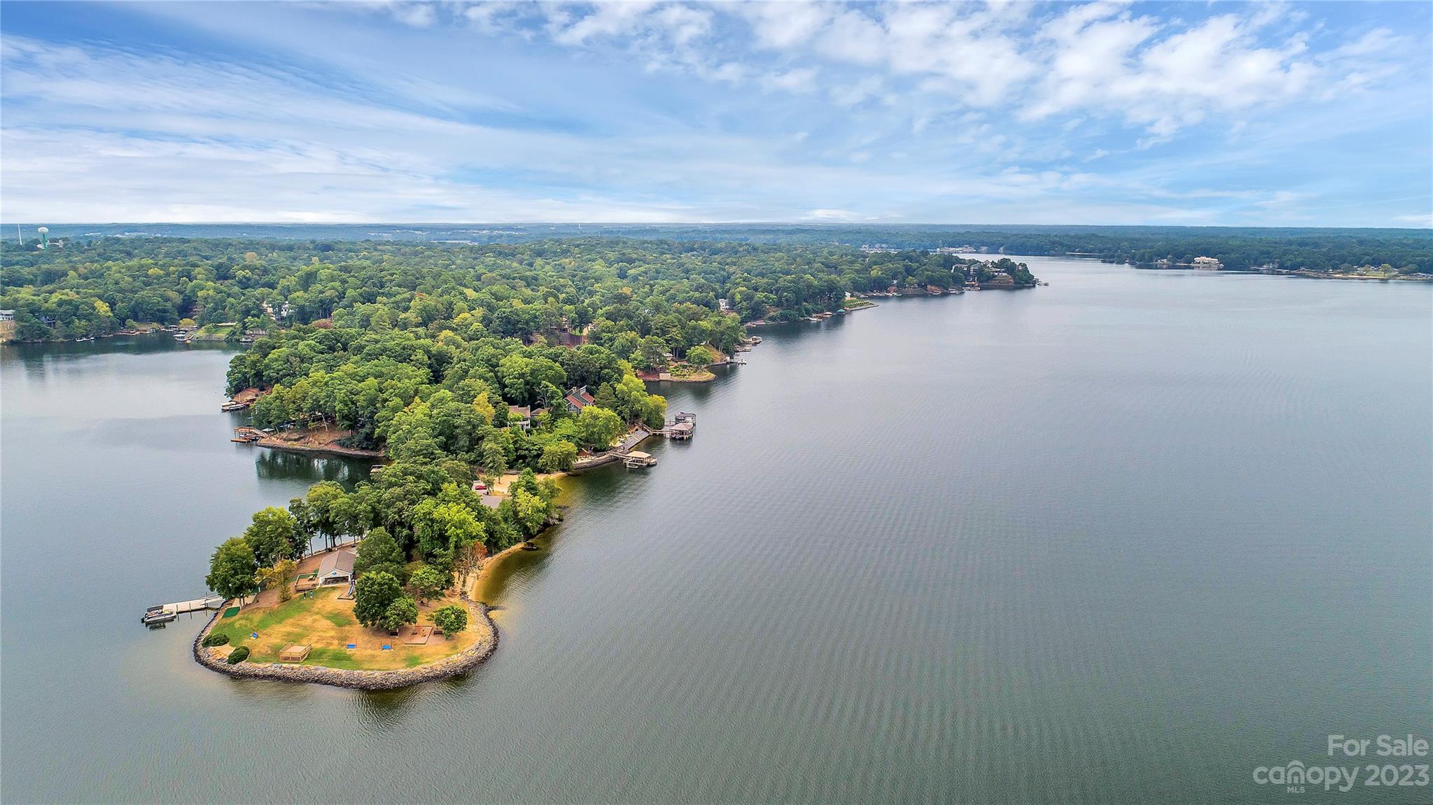 Lake Shore On Lake Wylie - Residential