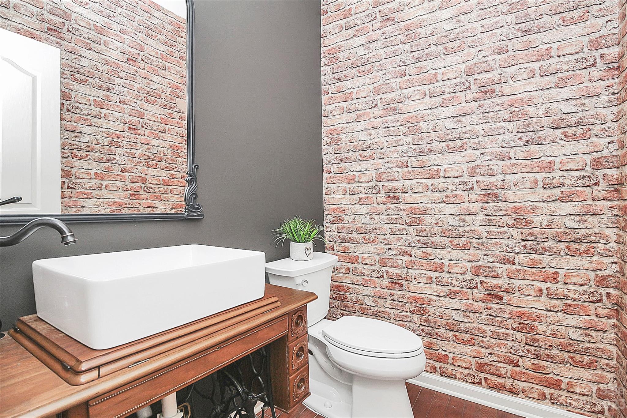 Lake Shore On Lake Wylie - Residential