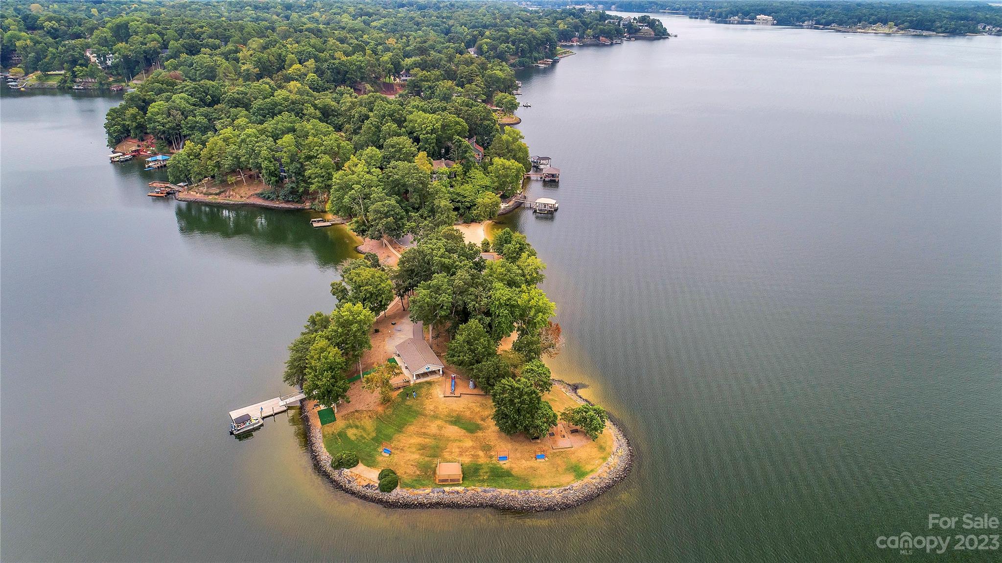 Lake Shore On Lake Wylie - Residential