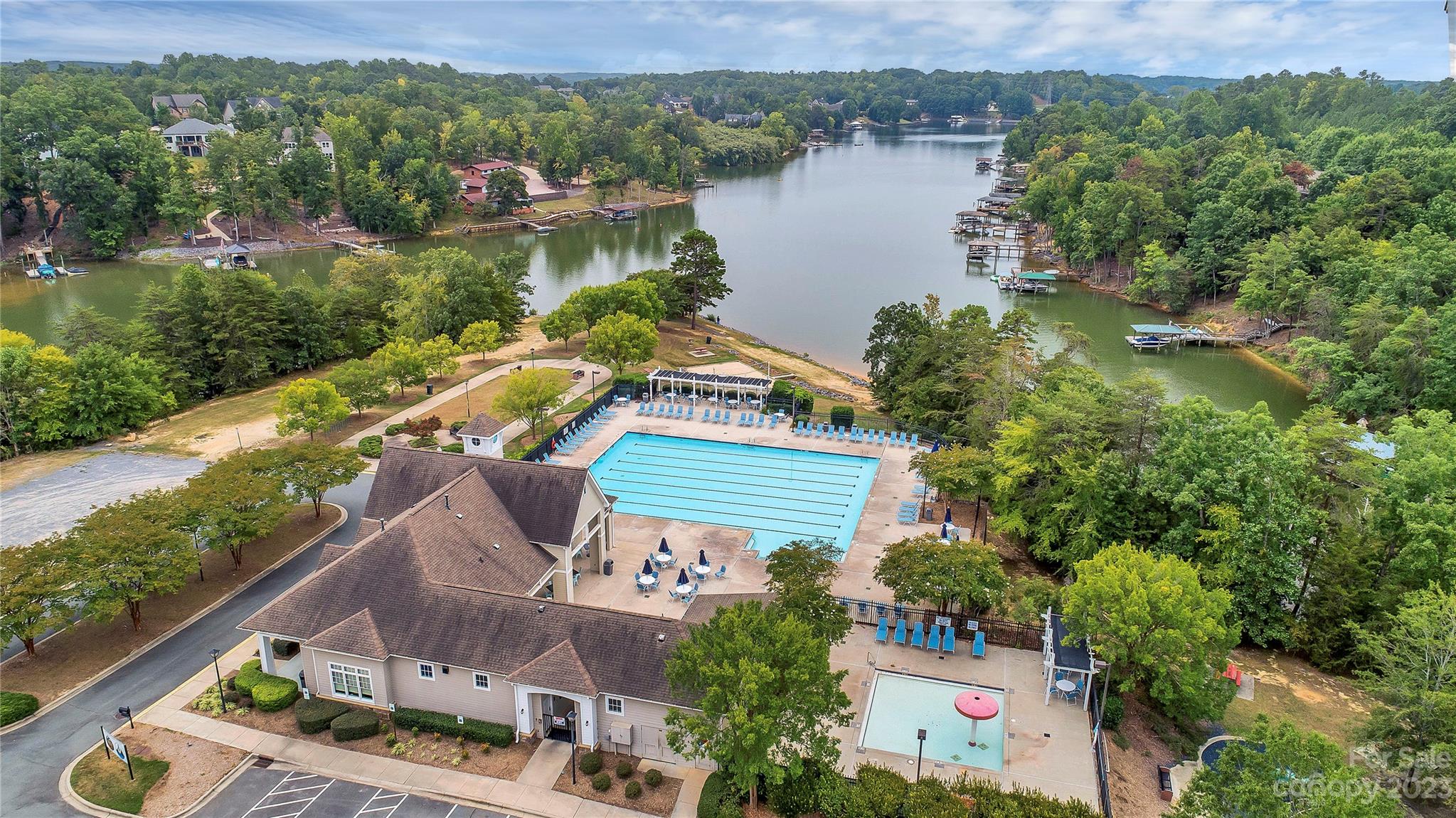 Lake Shore On Lake Wylie - Residential