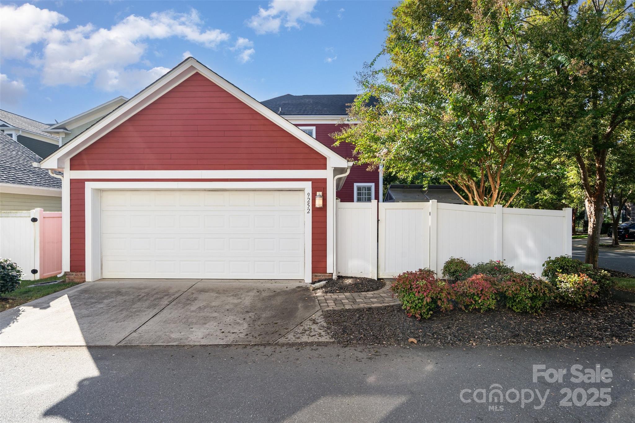 Ardrey Crest - Residential