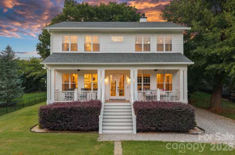 Photo of 135 Surfside Lane, Mooresville, NC 28117 (MLS # 4416350)