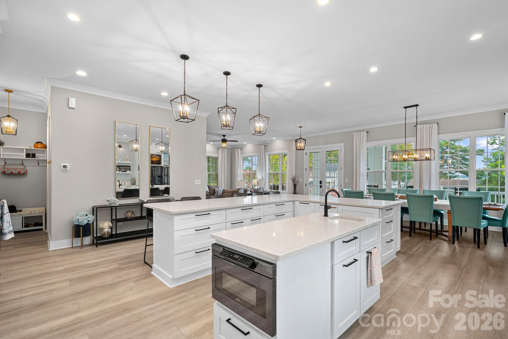 135 Surfside Lane