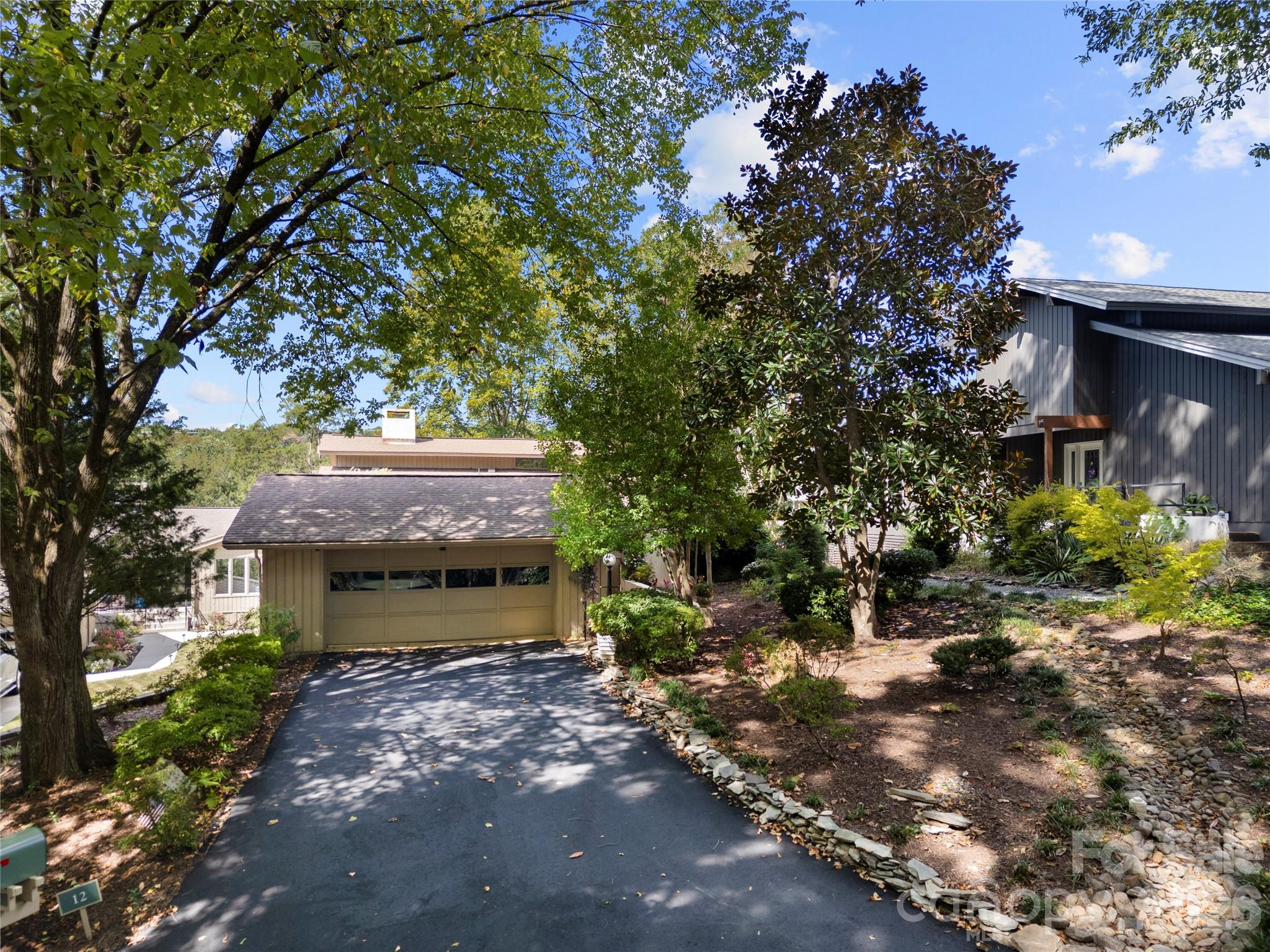 River Hills - Residential