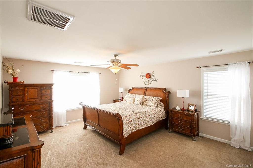 The Farm at Riverpointe - Residential