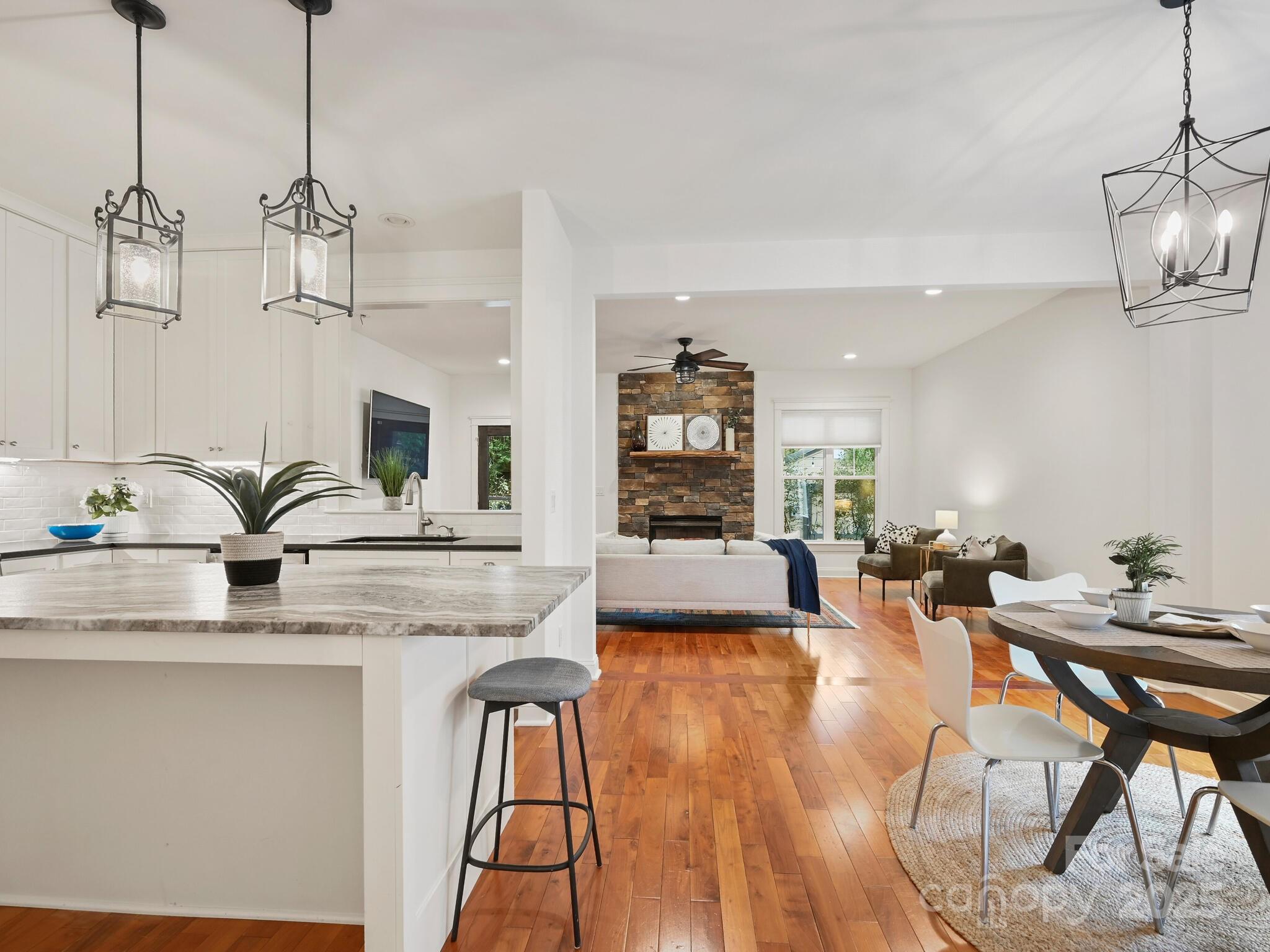 1343 Heathbrook Circle