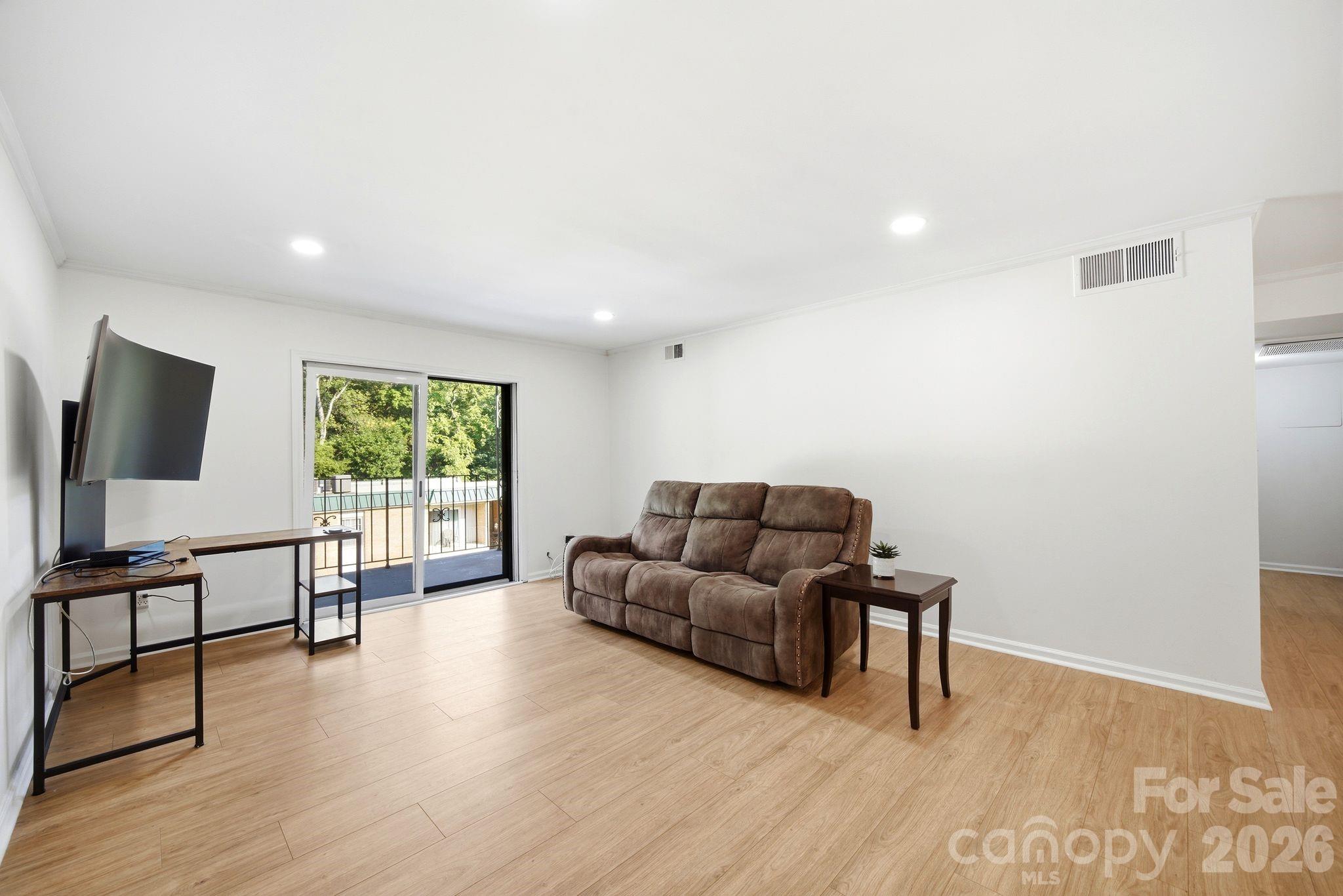4739 Hedgemore Drive