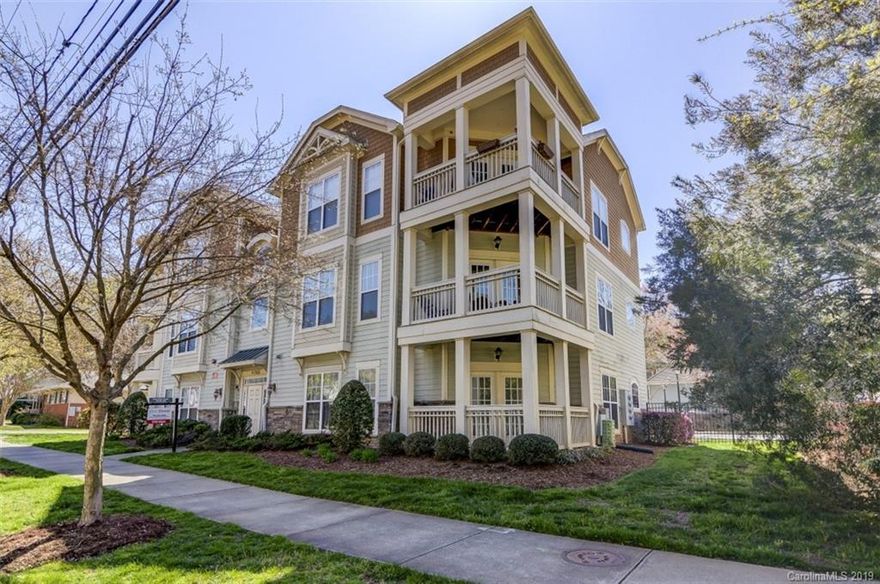 Cotswold location condo in Avondale Square. Updated with granite, stainless appliances, hardwood flooring, and much more. Open concept floor plan in a quiet residential neighborhood with secure entrance. Open/unlimited visitor parking with well lit streets, parking area and building exterior. Sip coffee in the morning on the covered balcony with overhead lighting and exterior electrical outlets. Close proximity to shopping and dining