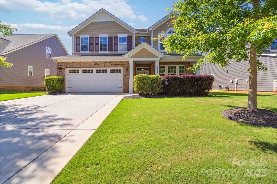 Welcome home to the beautiful community of Lake Crest.
This home features a gourmet kitchen with a large island, granite countertops, tile backsplash, cooktop, and plenty of space for family gatherings while cooking and entertaining. There is a gas log fireplace and hardwood floors in the main living area. The first floor offers a guest bedroom with a private full bathroom, a formal living room, and a dining room. Additionally, there is a mudroom. Tall ceilings throughout. The second floor includes a bonus room and four bedrooms. The primary suite is spacious, featuring three walk-in closets and a large bathroom with a walk-in shower.