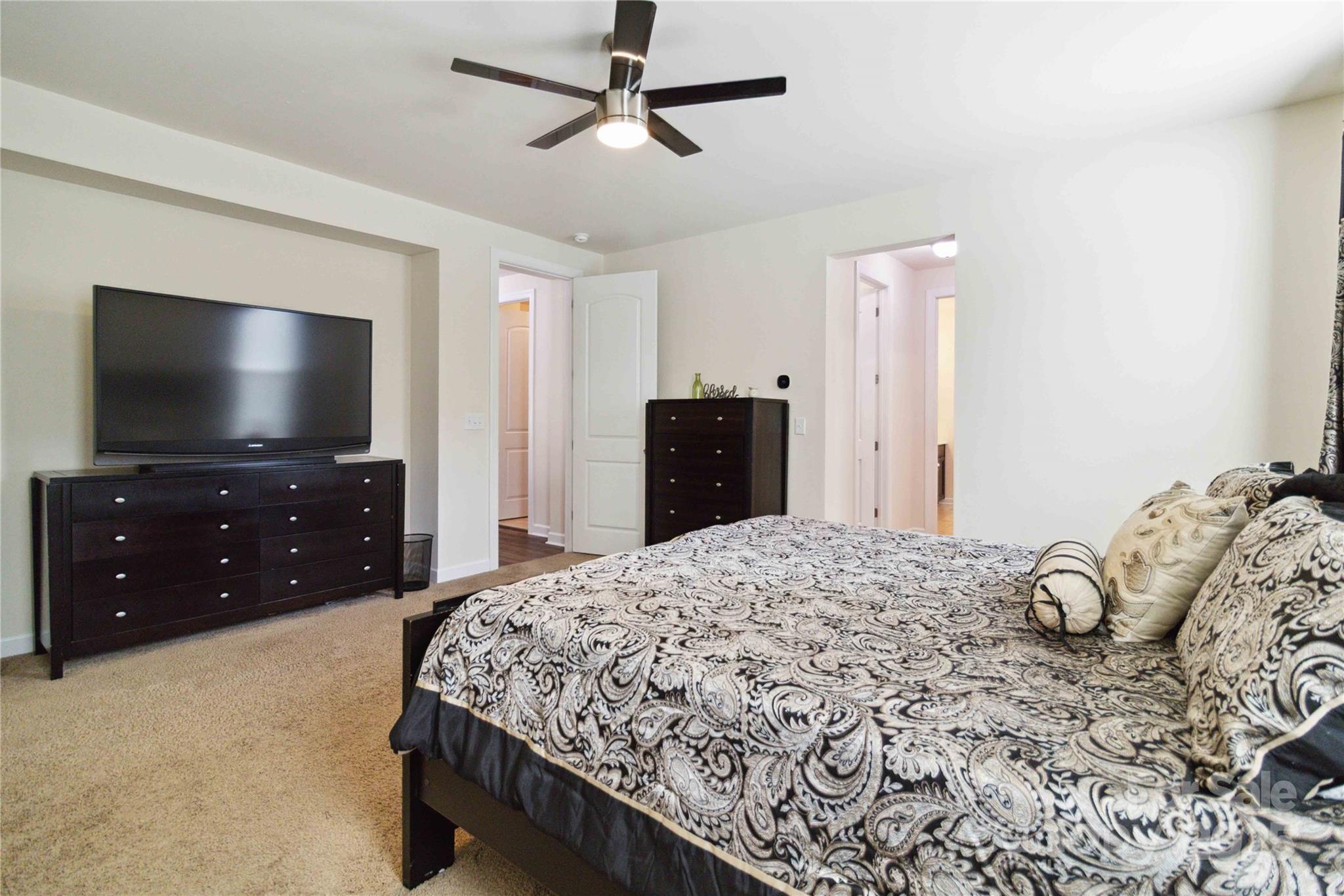 Lake Crest - Residential