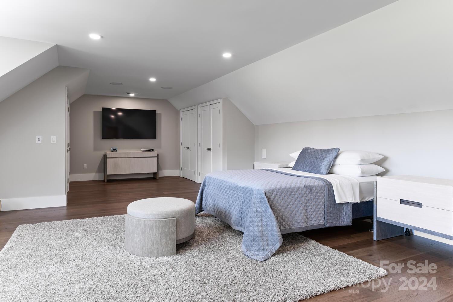 Skytop Farm - Residential