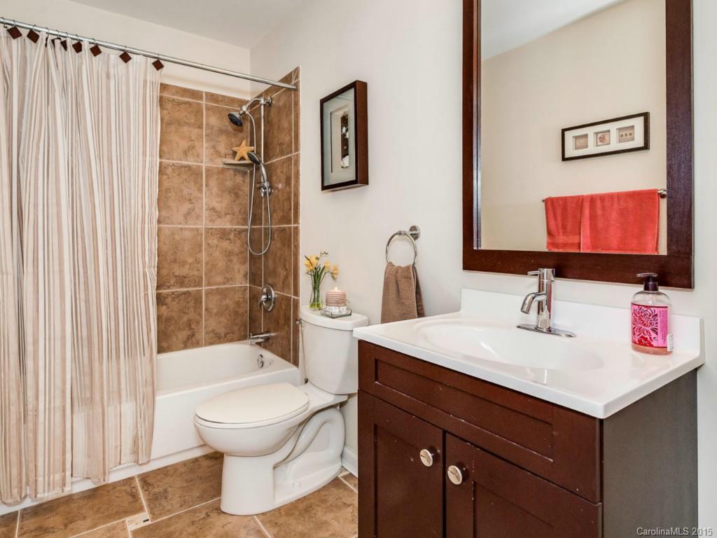 Tega Cay - Residential