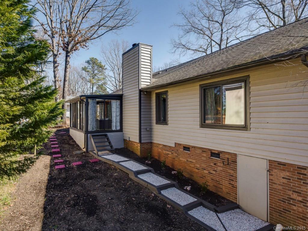 Tega Cay - Residential