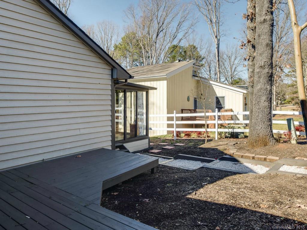 Tega Cay - Residential