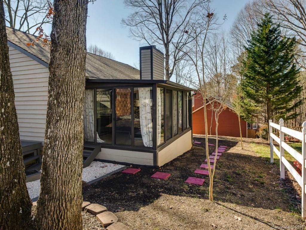 Tega Cay - Residential