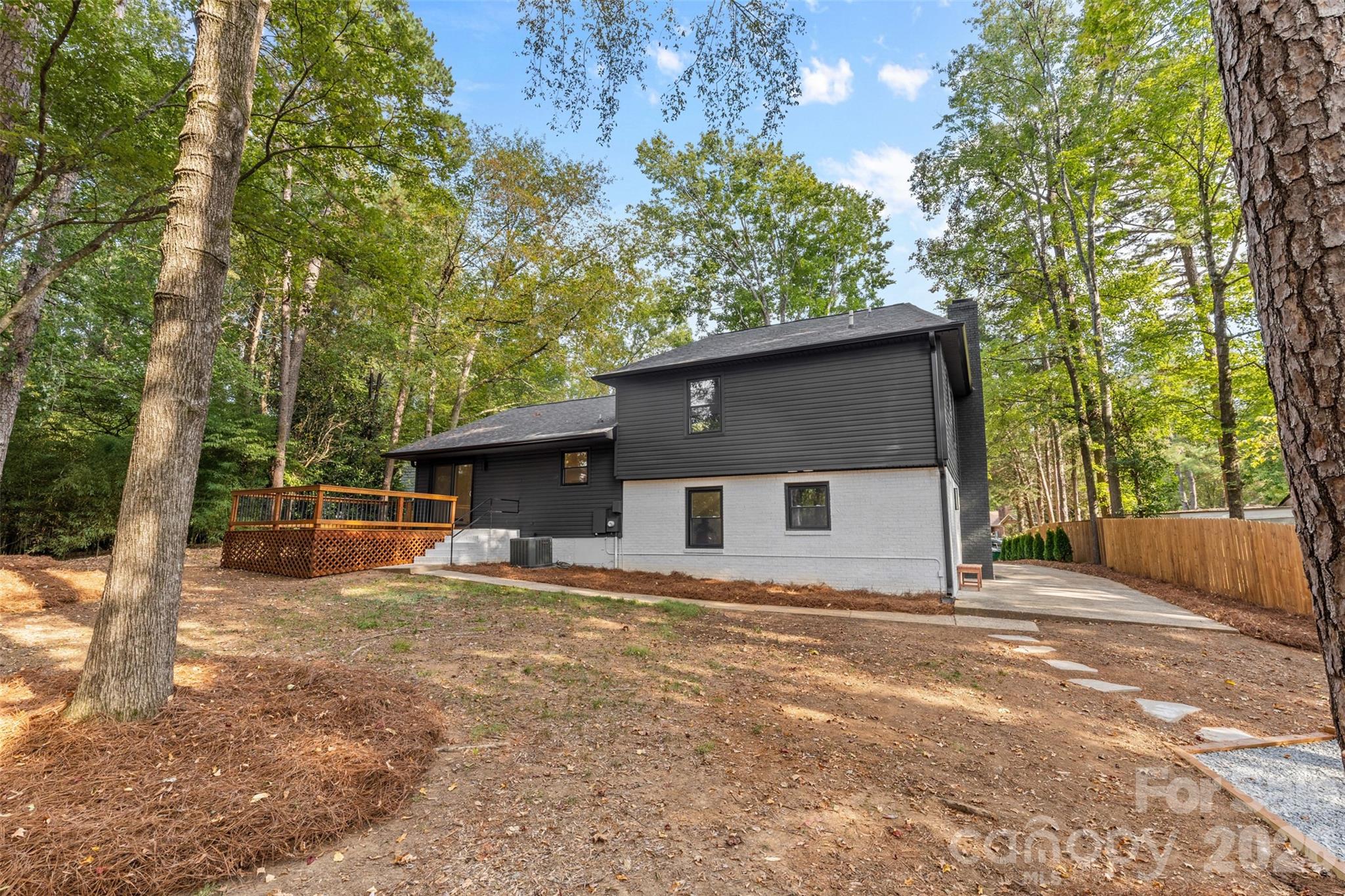 Heritage Woods East - Residential