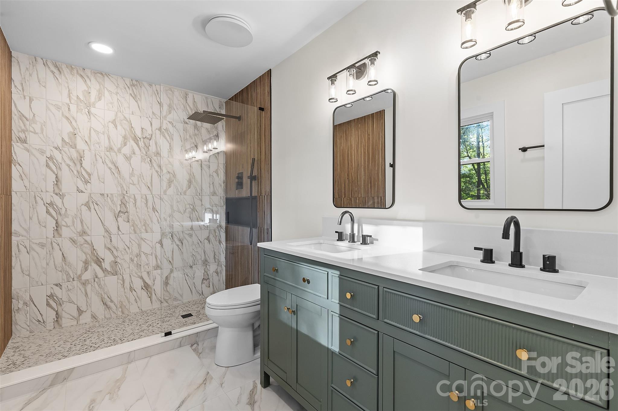 Heritage Woods East - Residential