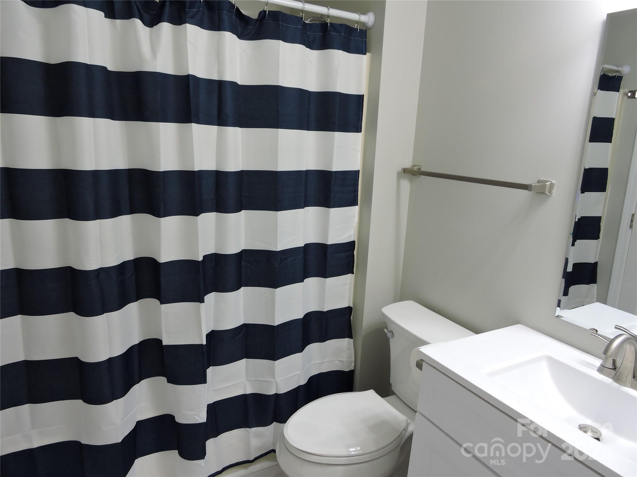 Biltmore Commons - Residential Lease