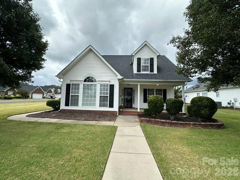 Photo of 2001 Hemby Commons Corner, Indian Trail, NC 28079 (MLS # 4428922)
