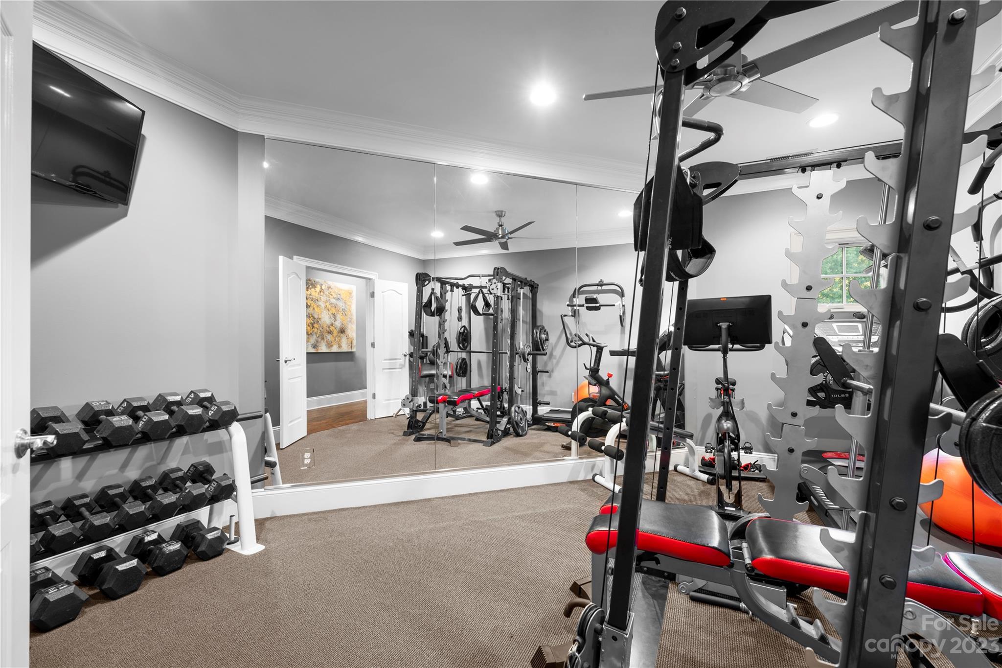 The Peninsula - Residential