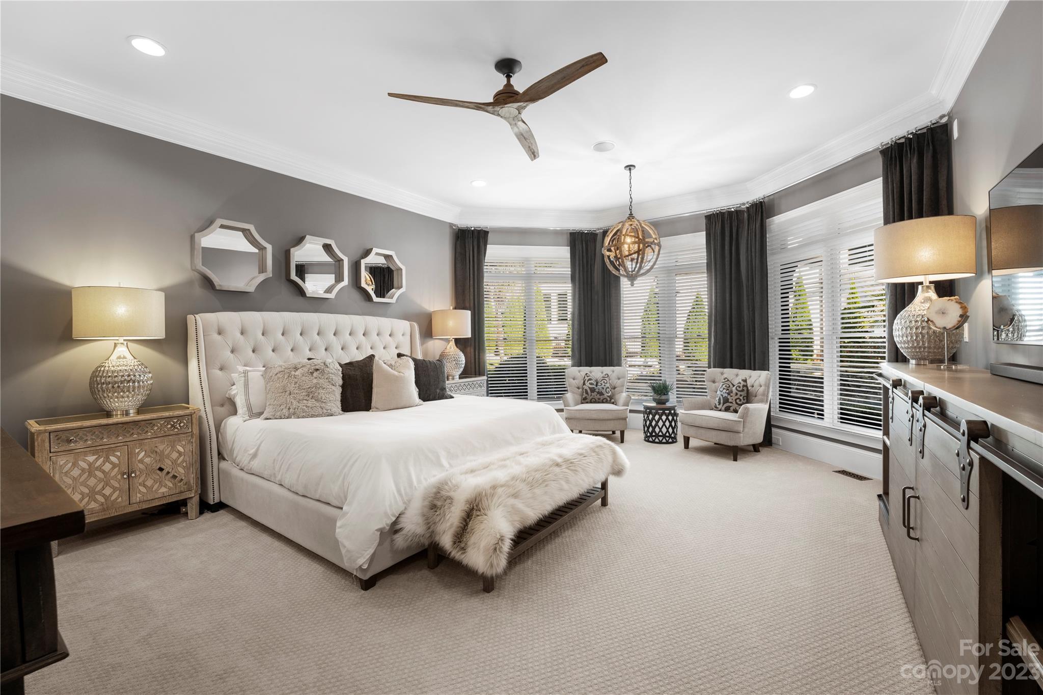 The Peninsula - Residential