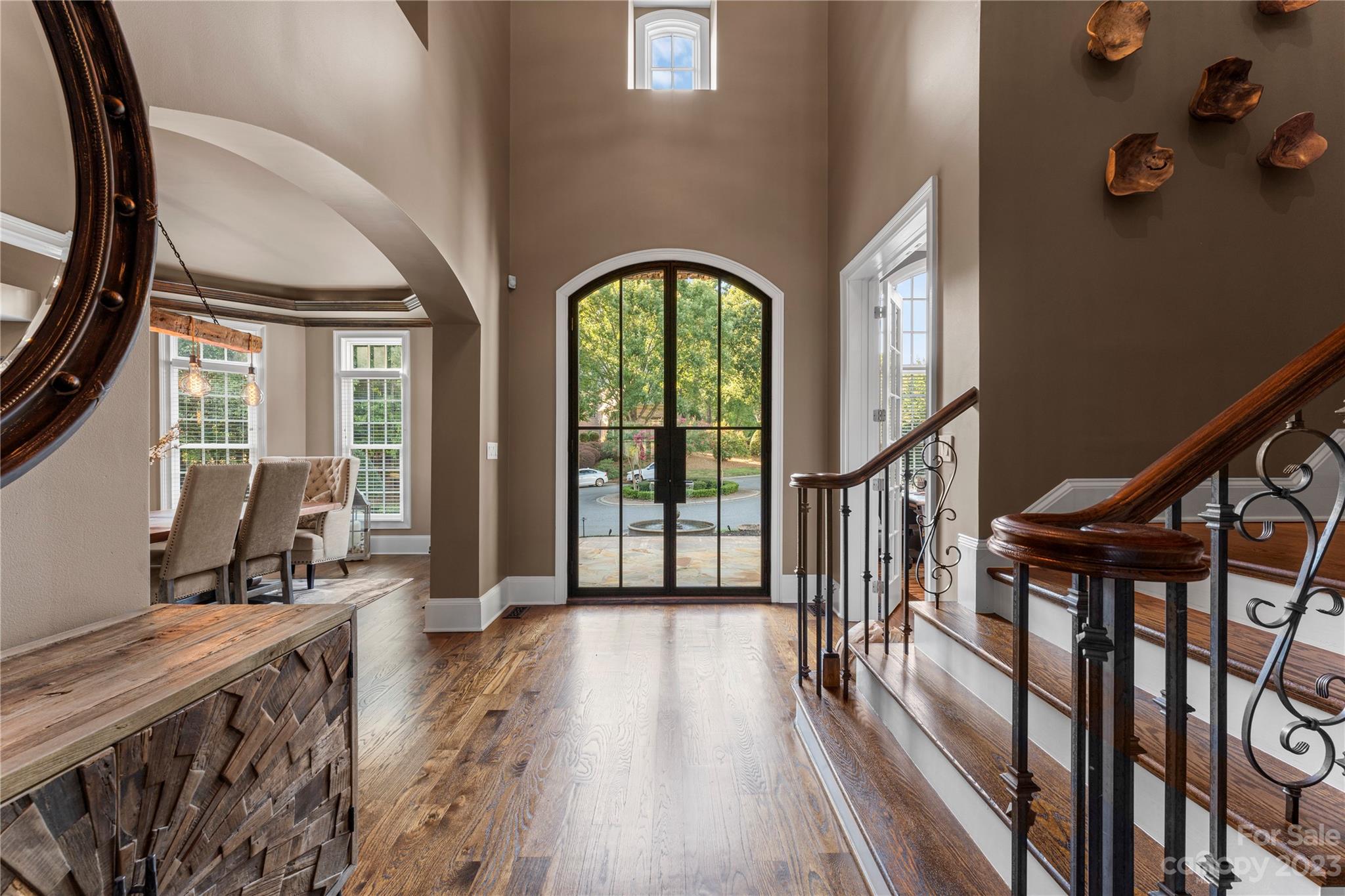 The Peninsula - Residential