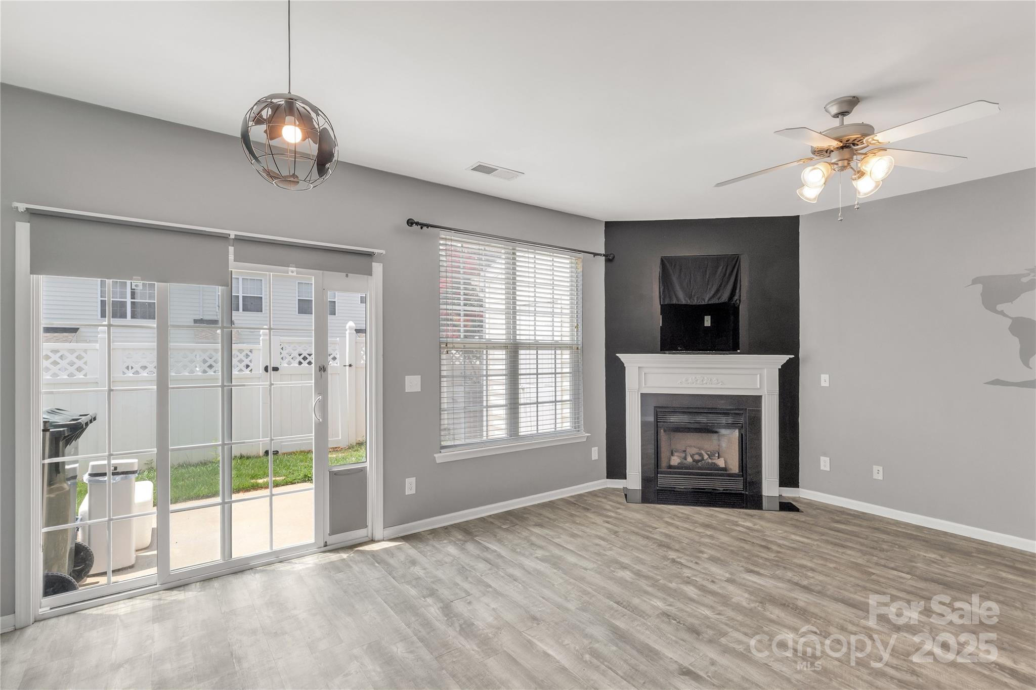 Ridge Pointe - Residential