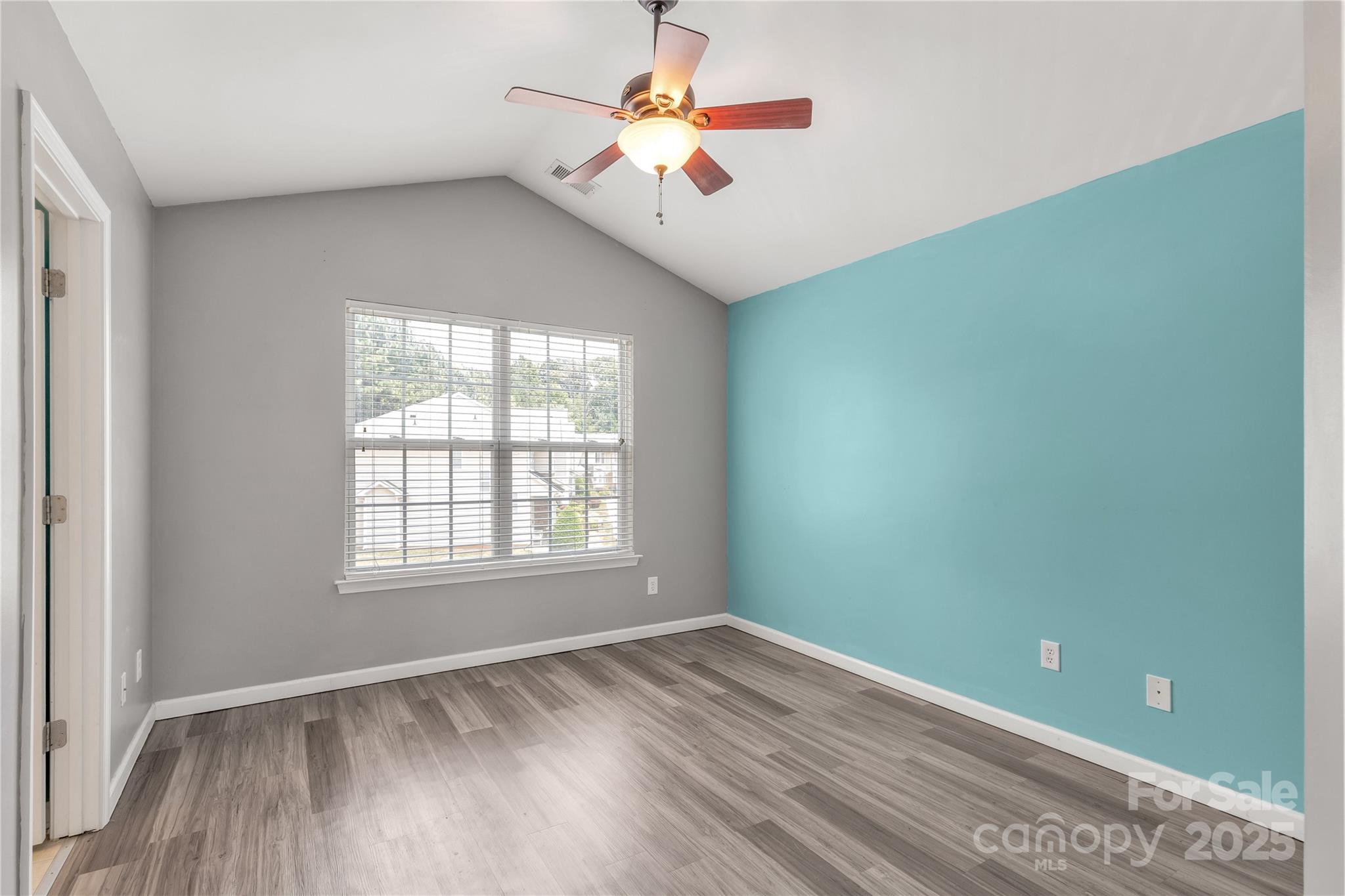 Ridge Pointe - Residential