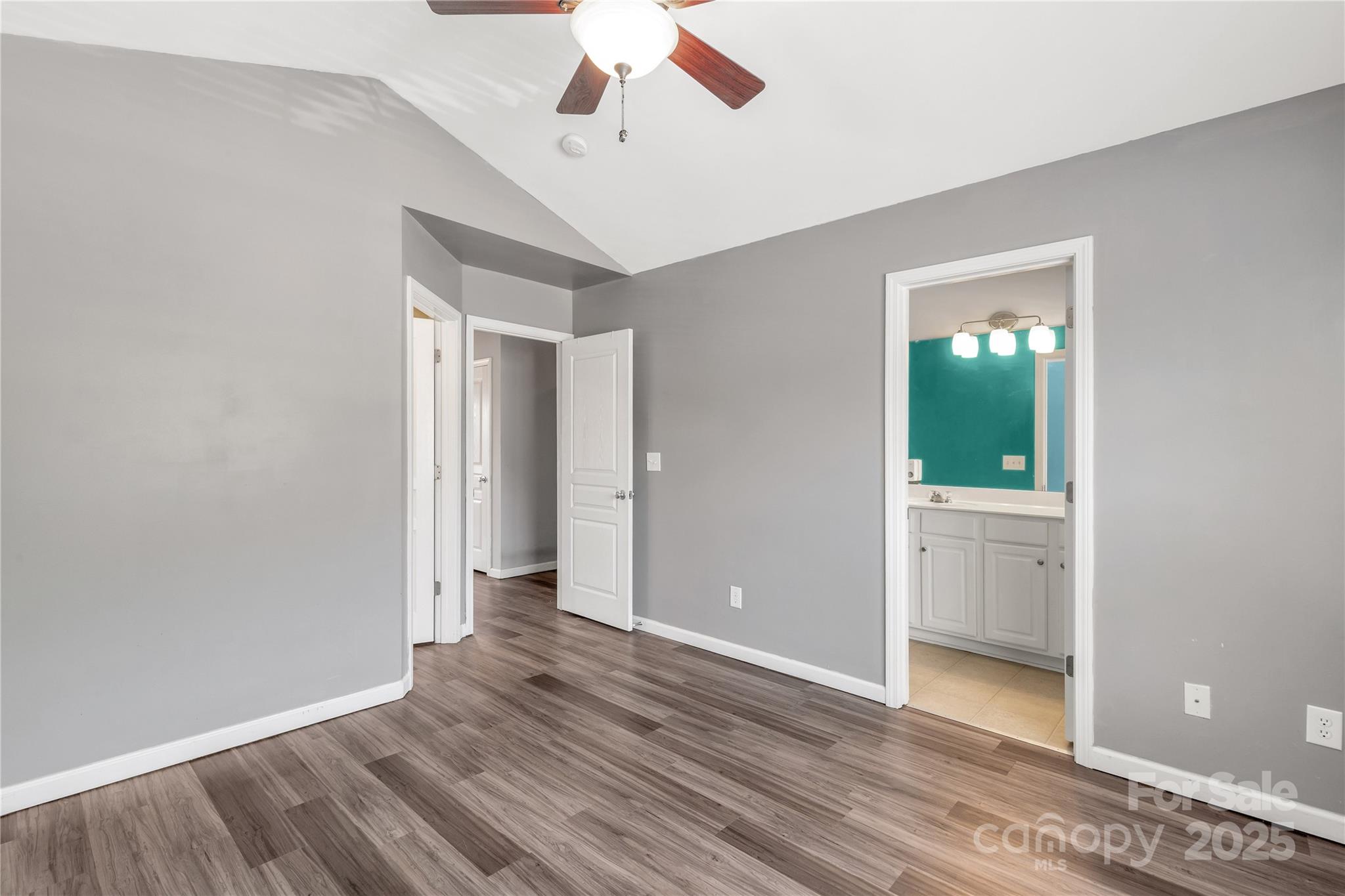 Ridge Pointe - Residential