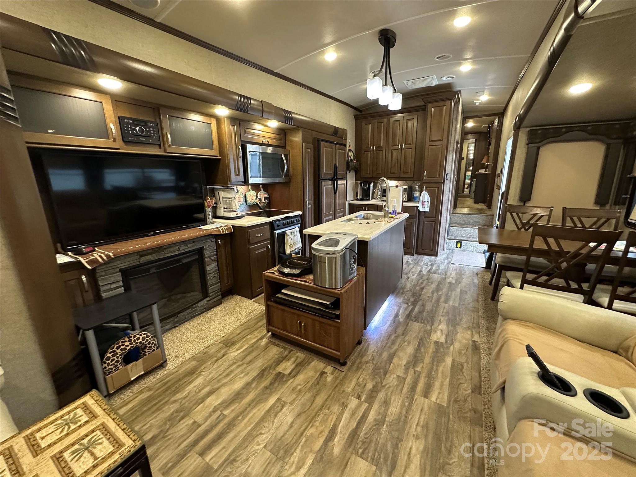 Badin Shores Resort - Residential