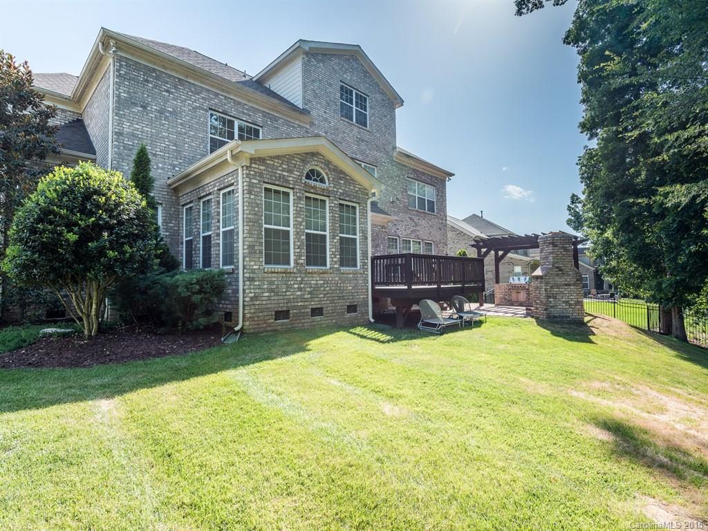 Hollister - Residential