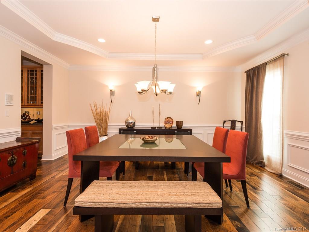 Hollister - Residential