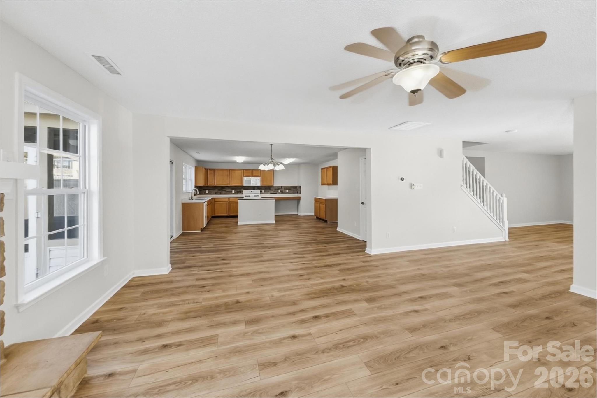 837 Chastain Avenue