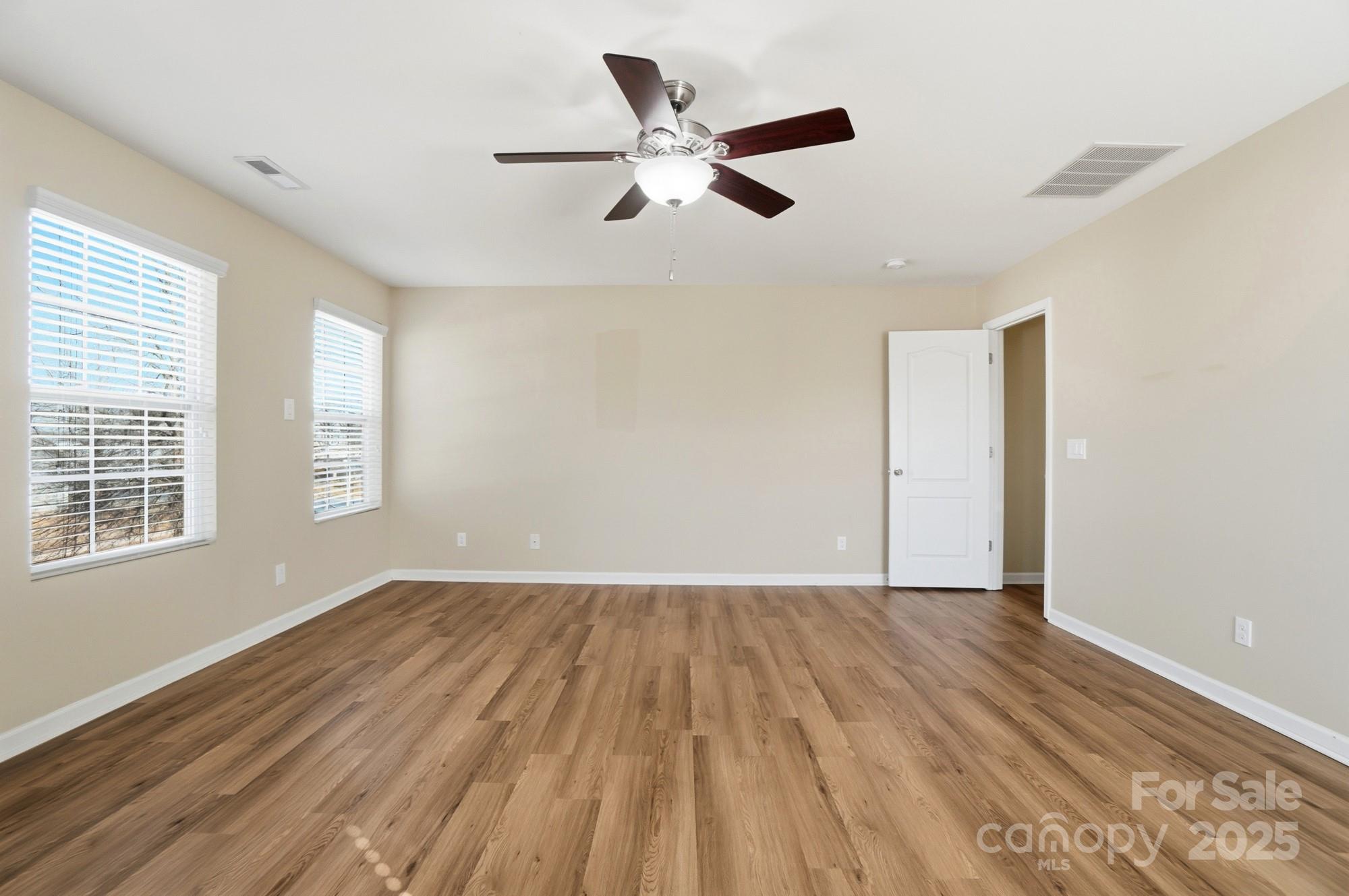 Creekshire Village - Residential