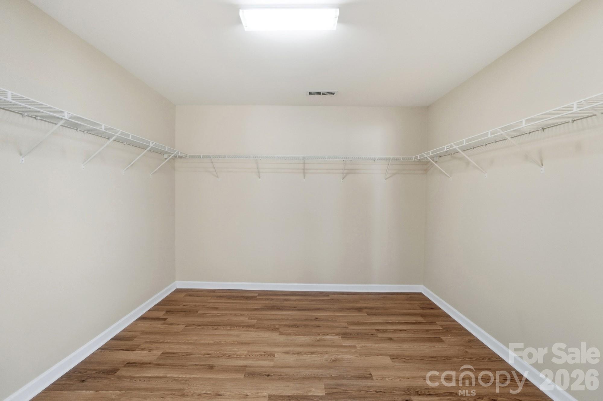 Creekshire Village - Residential