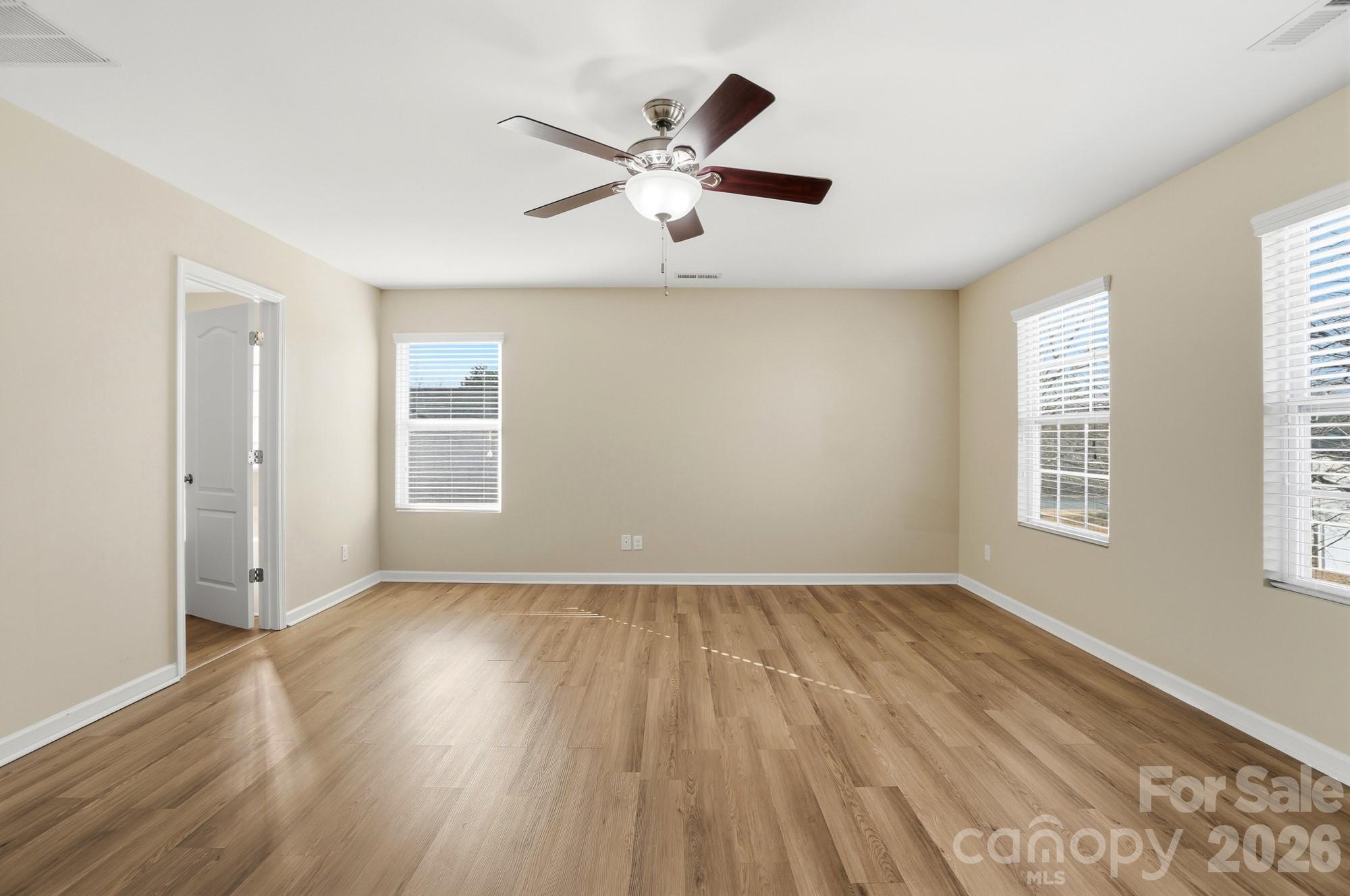 Creekshire Village - Residential