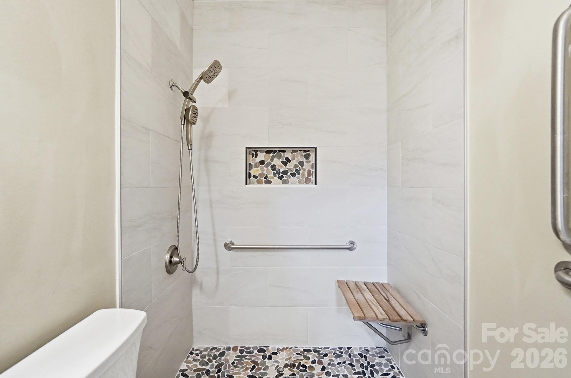 Creekshire Village - Residential