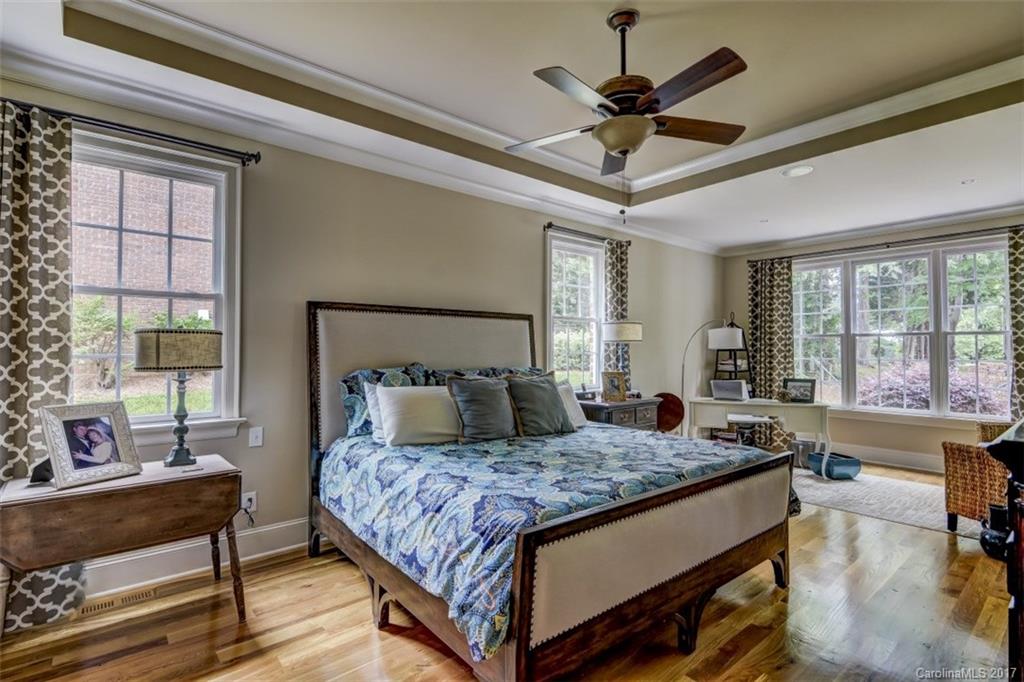 Island Forest - Residential