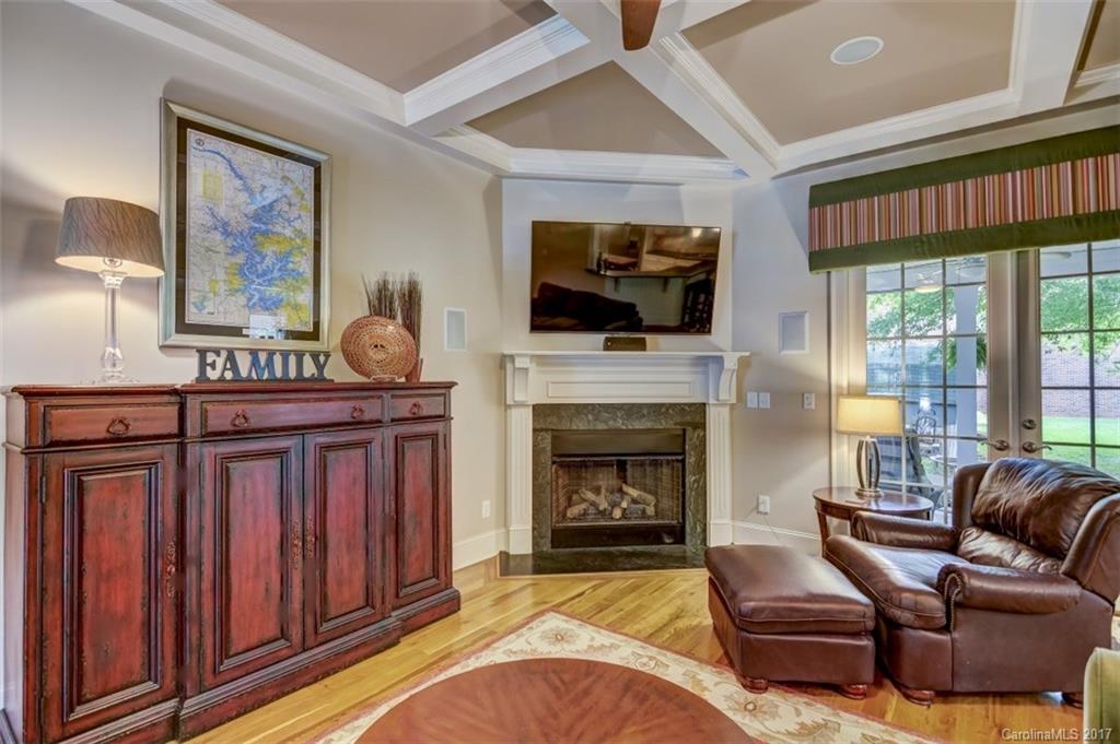 Island Forest - Residential