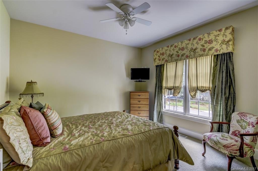 Island Forest - Residential