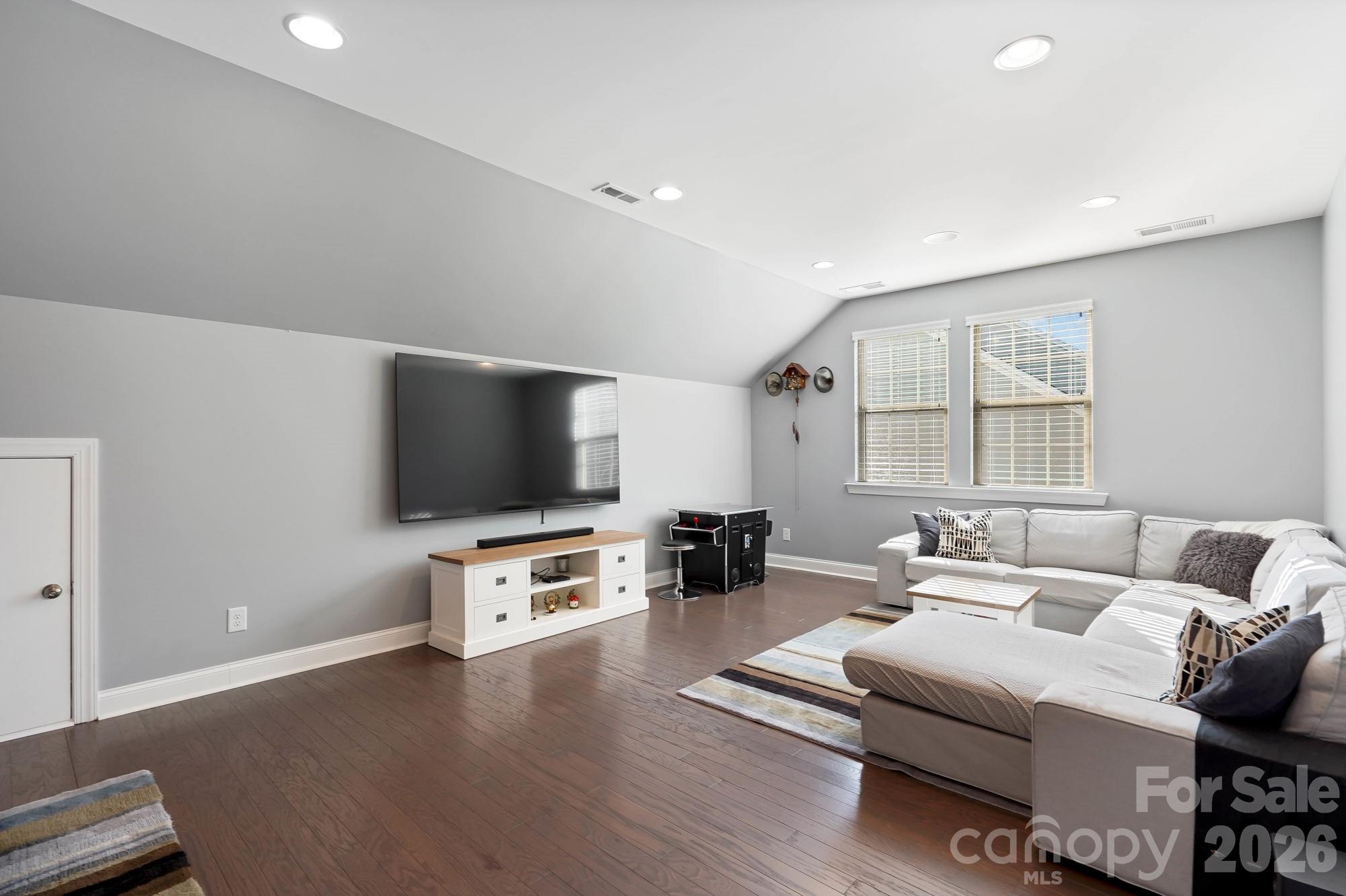 Inverness on Providence - Residential