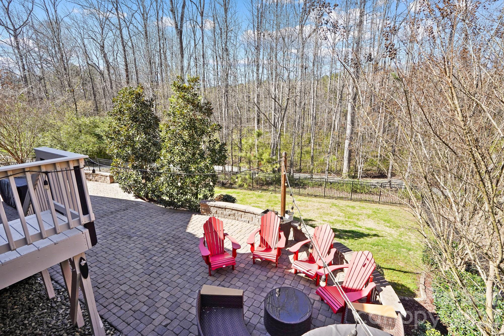 Inverness on Providence - Residential