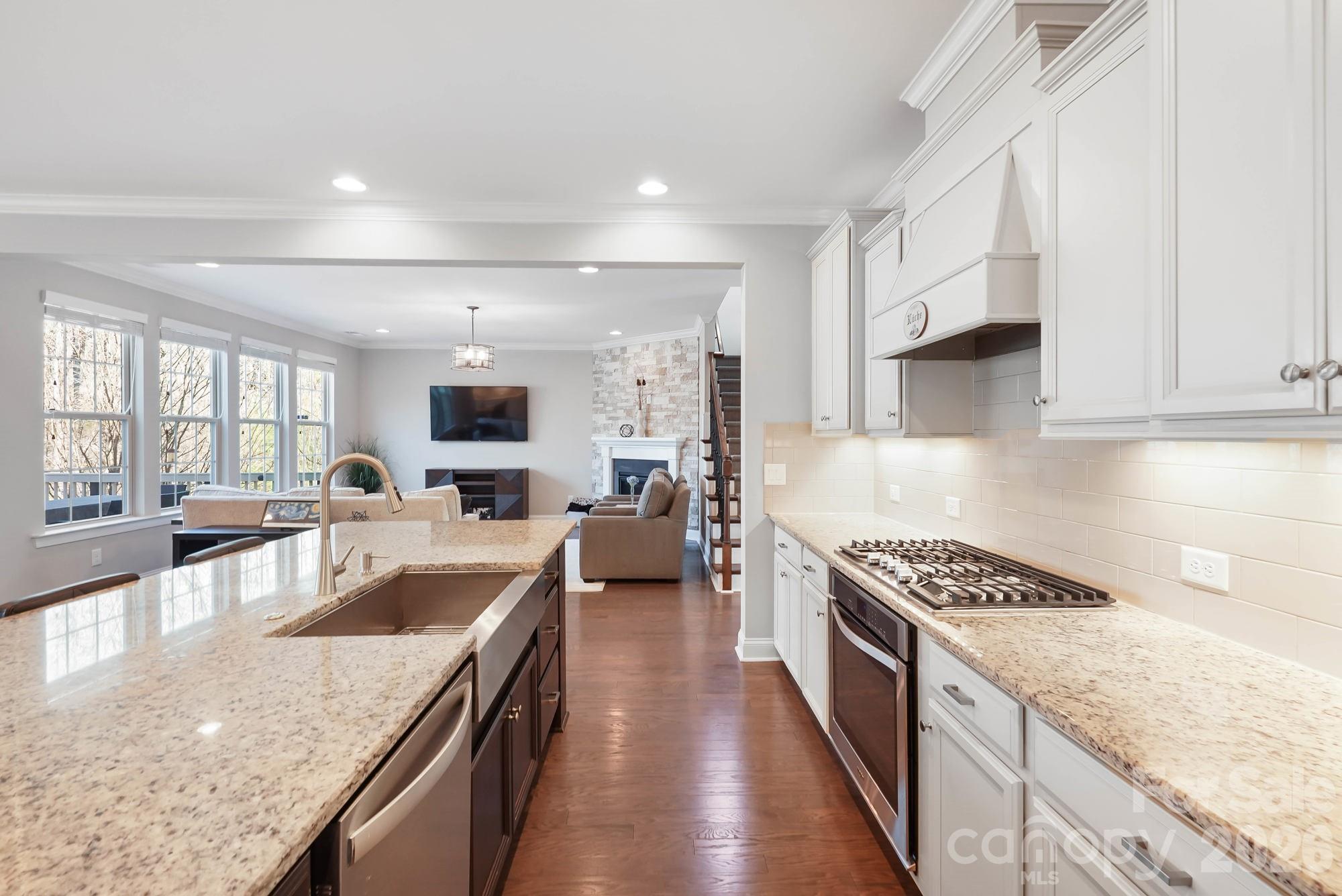 Inverness on Providence - Residential